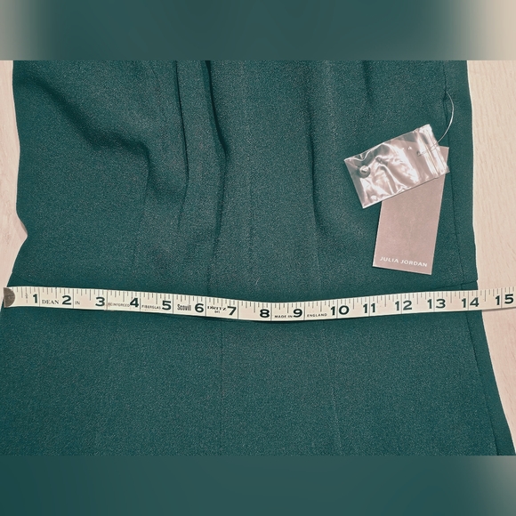 Julia Jordan Hunter Green Crossed Neck Keyhole Halter Jumpsuit - Picture 8 of 12